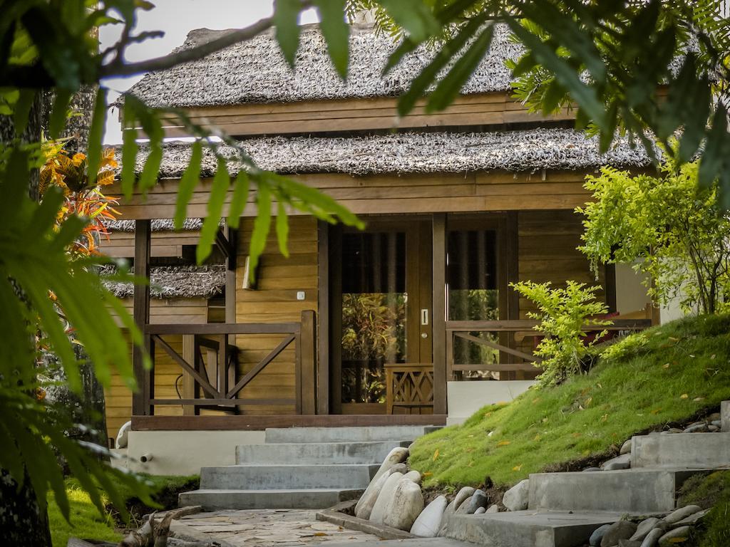 Janji Laut Resort Tanahwangko Exterior foto